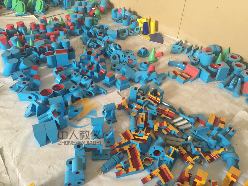 机器制图第六版,机器制图模子_中等职业黉舍课本